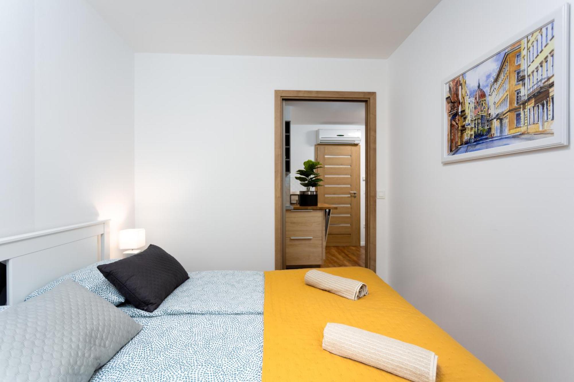 Downtown Cube Apartment Budapest Exterior foto